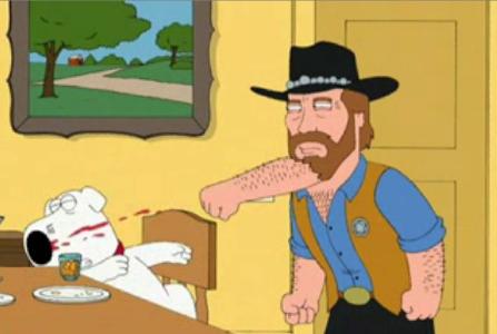No hay un mentón tras la barba de Chuck Norris. Solo hay otro puño.