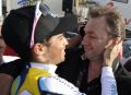 Declarando su amor a su ex-técnico, Juan Bruy Nell.