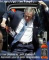 Con su whisky favorito "Jack Daniels".