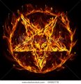 Dibujar y quemar pentagramas es un ritual que todo buen blackero hace. Lo más sabios y experimentados lo hacen con más frecuencia
